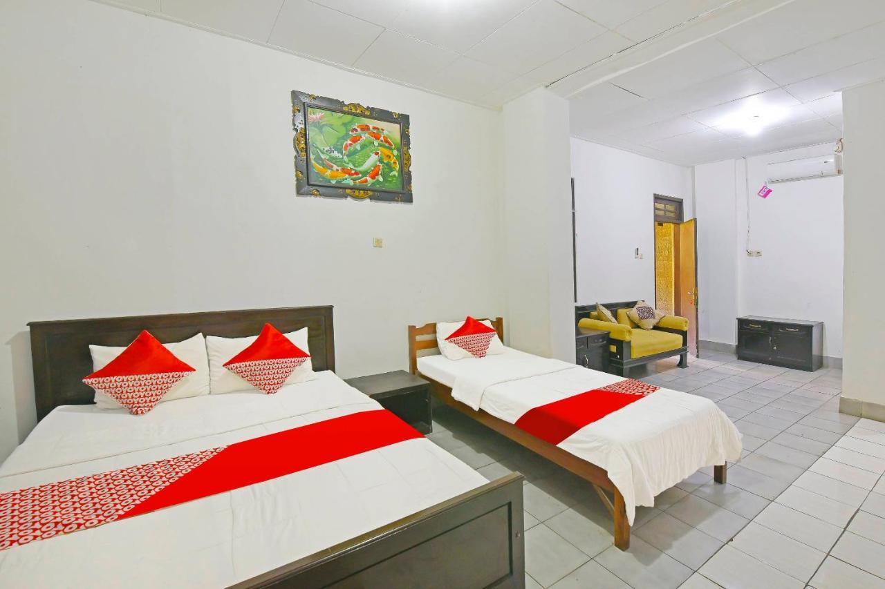 Oyo 3244 Grand Chandra Hotel Denpasar  Exterior photo